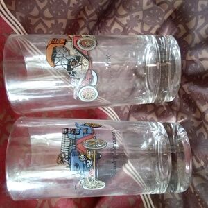 #713 Vintage Car Tumblers
